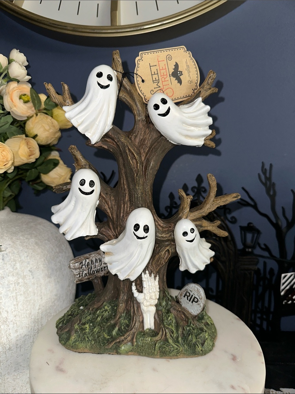 Sweet Street Ghost Tree Halloween Figurine - White Ghosts on Brown Tree